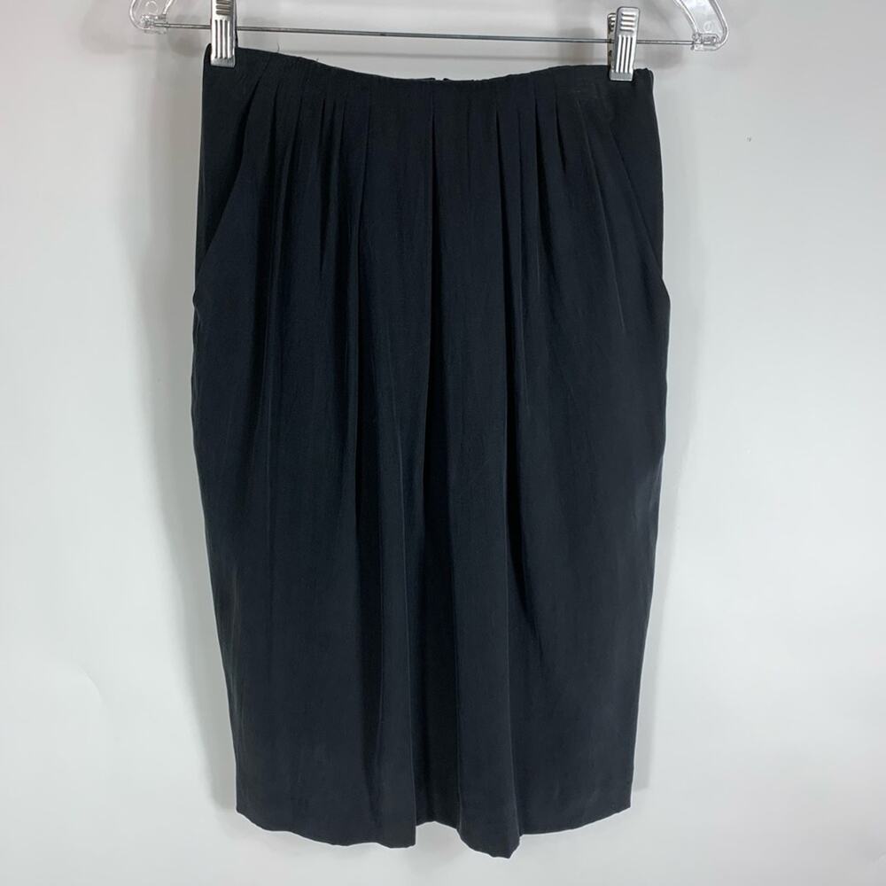Black 100% Silk Pleated Waist Skirt Sz 4 P
